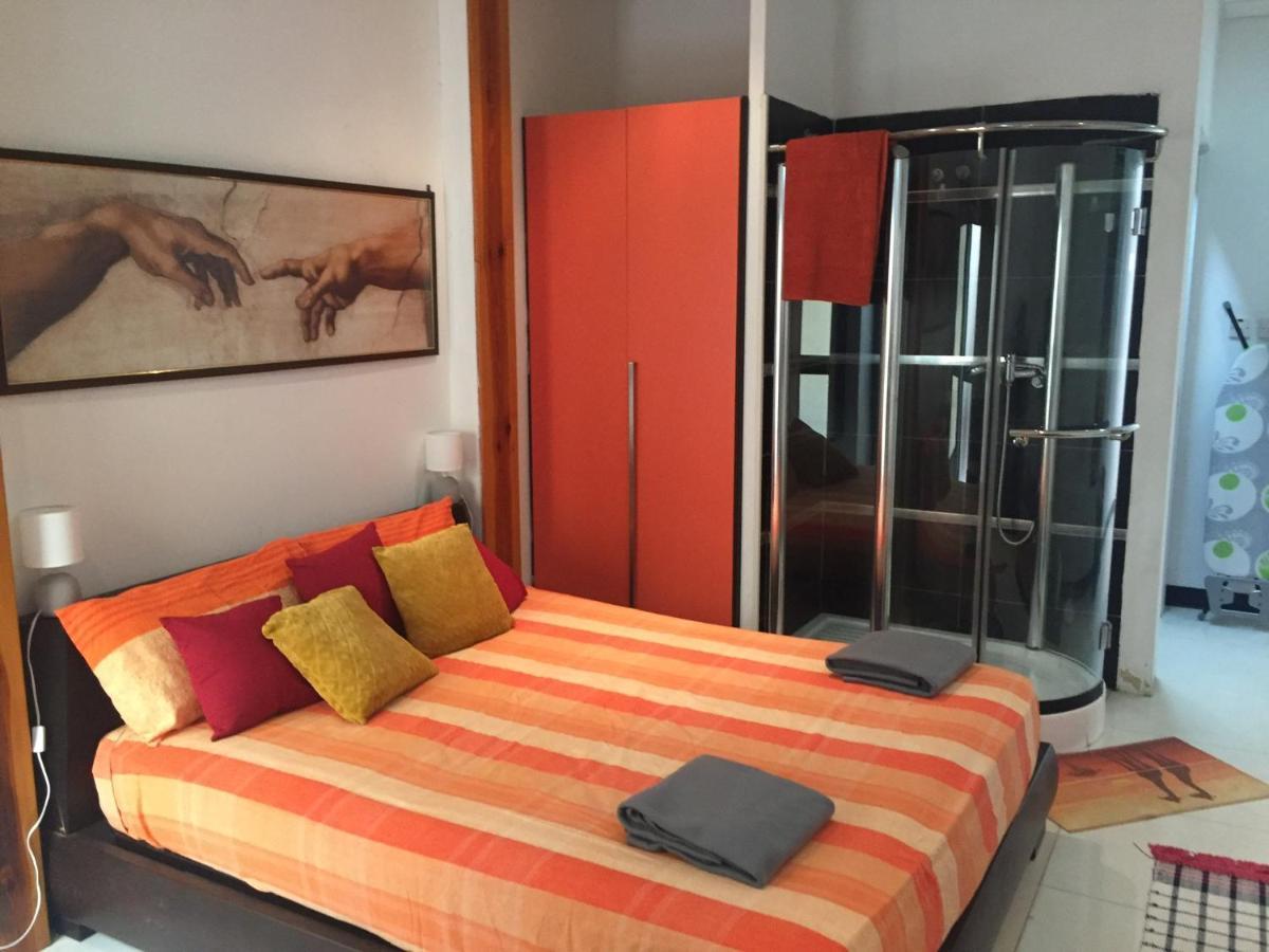 The Red Door Apartment Hamrun Exterior photo